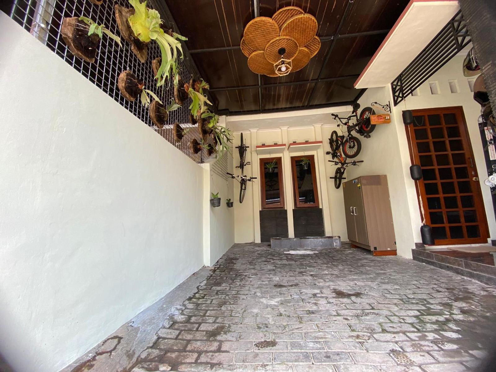 Coliving Jogja Sweet Home Kost Lengkap Di Jogjakarta المظهر الخارجي الصورة
