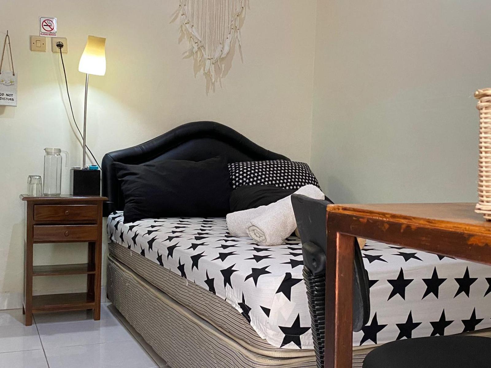 Coliving Jogja Sweet Home Kost Lengkap Di Jogjakarta الغرفة الصورة