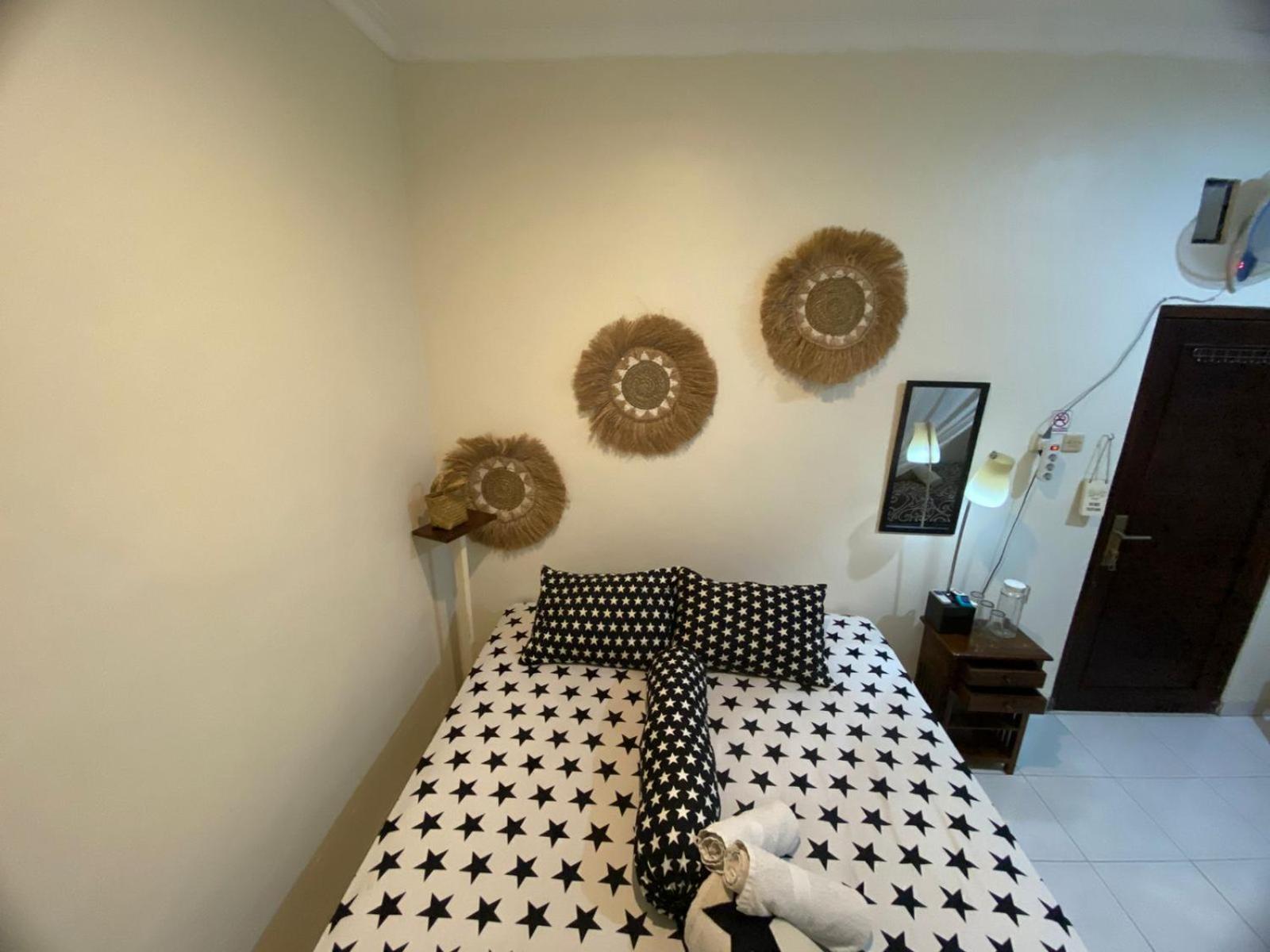 Coliving Jogja Sweet Home Kost Lengkap Di Jogjakarta الغرفة الصورة